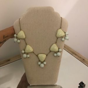 Mint green statement necklace BNWOT